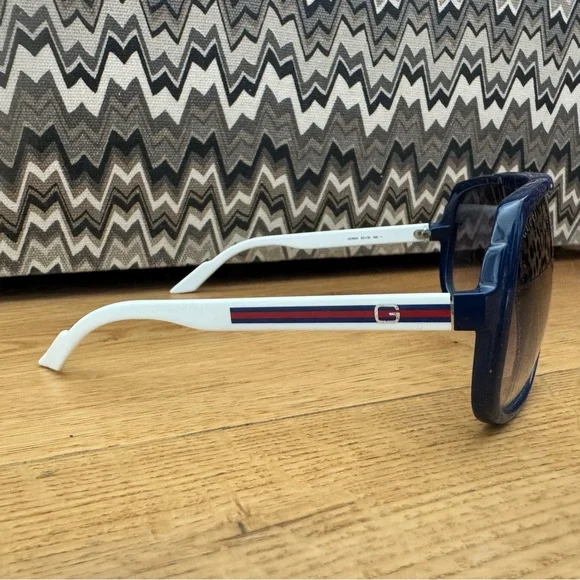 Gucci GG1622S HCM44 Blue White Sporty Aviator Sunglasses Authentic - Picture 4 of 10